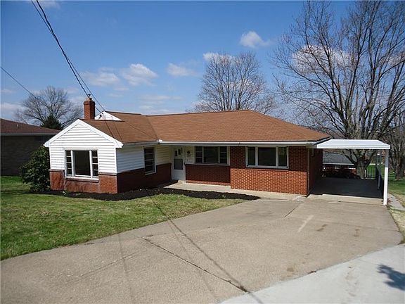 2nd image of 445 Hillcrest Dr