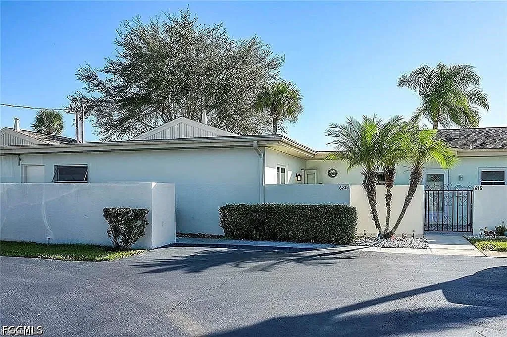1 bed, 1.0 bath, 590 sqft, $955 — Photo 1