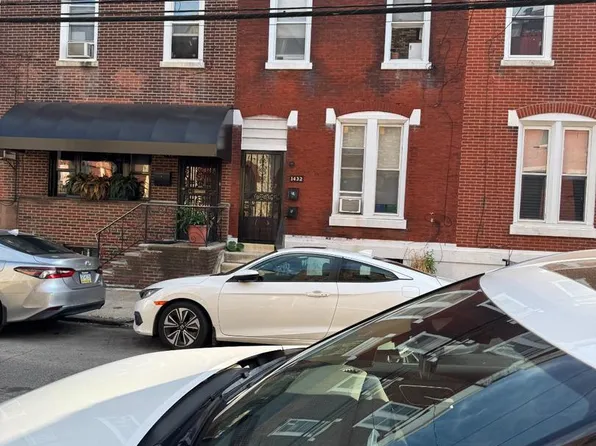 1432 Wharton St, Philadelphia, PA 19146