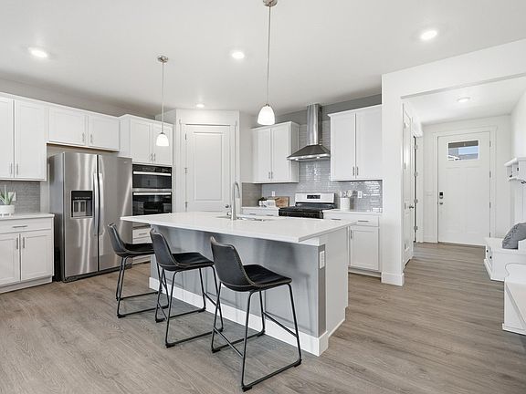 3rd image of 1149 Clara View Dr