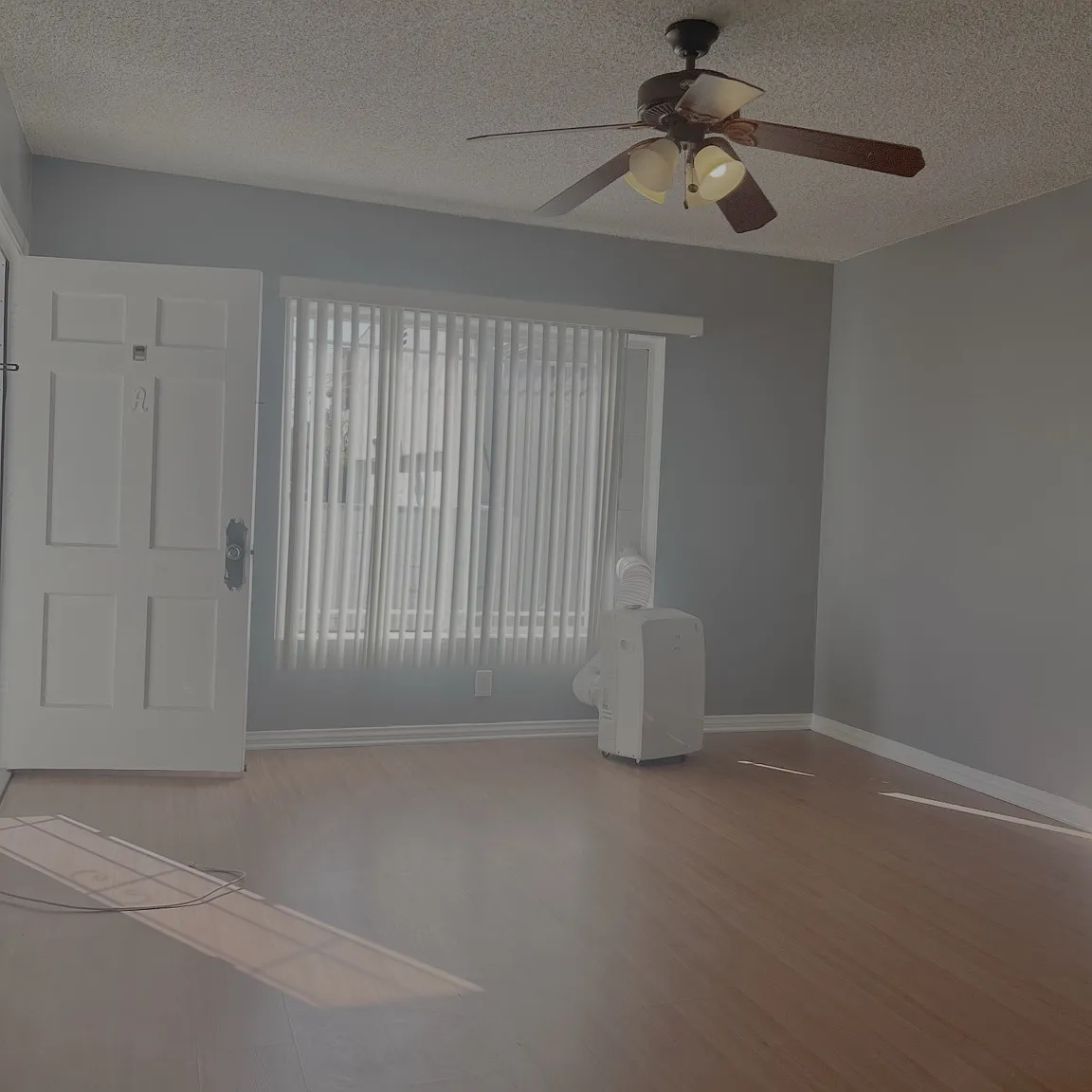 1 bed, 650 sqft, $1,990 — Photo 3