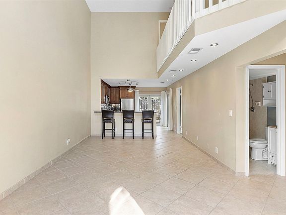 5th image of 341 City View Drive #341
