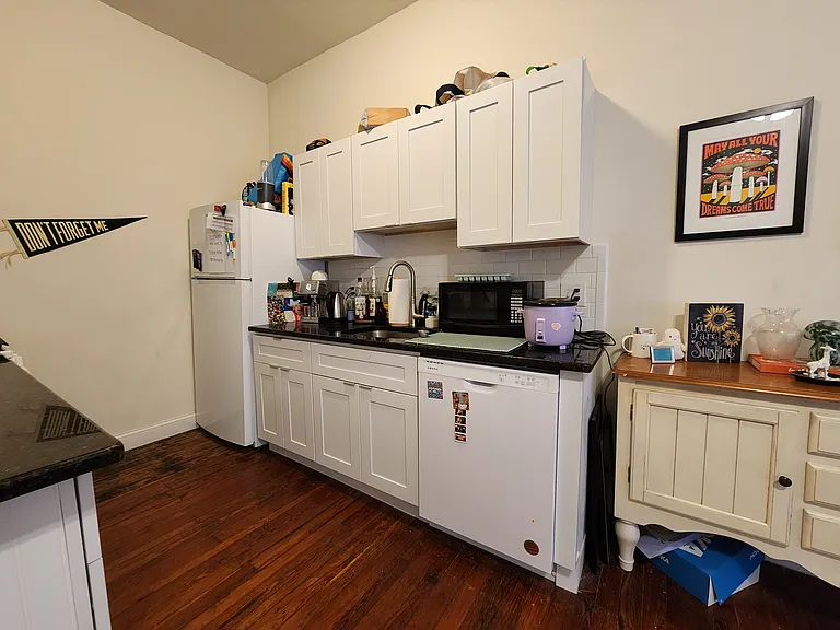 4222 Spruce St #2R — Photo 1