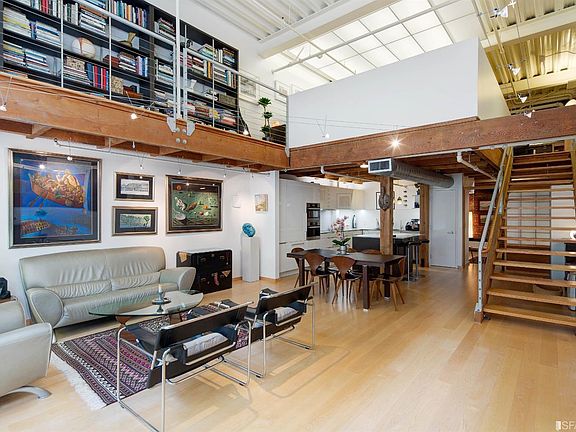 2nd image of 650 Delancey St APT 218