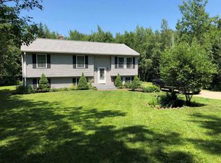 16 Hilltop Dr, Wiscasset, ME 04578