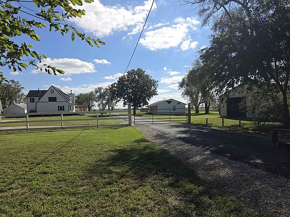 5th image of 10003 NW 108th St