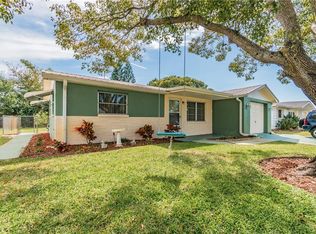 7404 Heath Dr, Port Richey, FL 34668