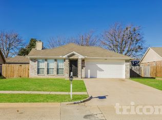 2709 Star Ave, Glenn Heights, TX
