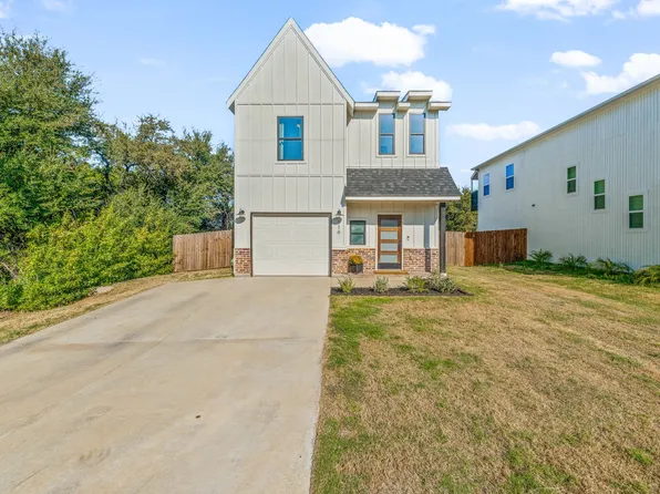 916 Devils River Dr, Granbury, TX 76048