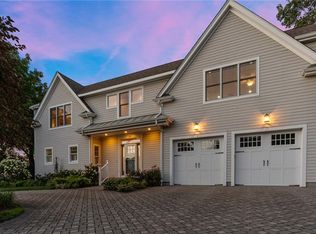 99 Boyce Ave, Barrington, RI 02806