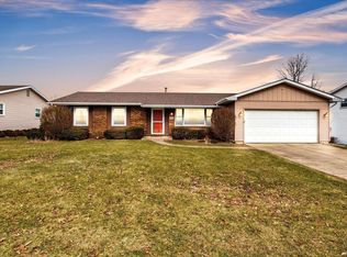 1405 Matthews Ln, South Bend, IN 46614