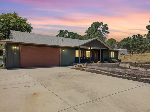 5616 Cox Dr, Valley Springs, CA 95252
