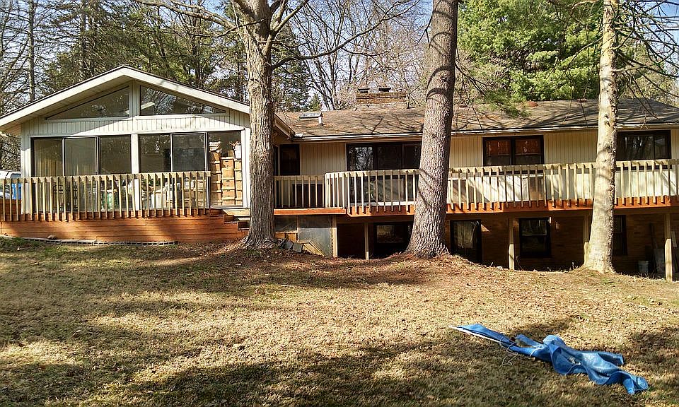 1st image of 3305 Lorraine Ave