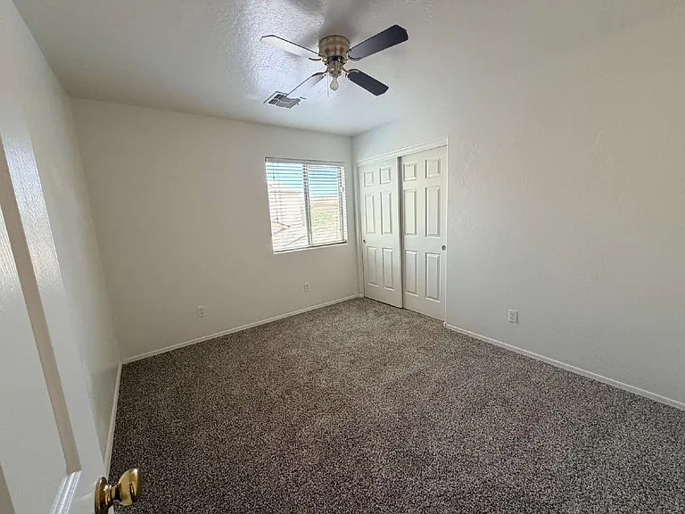2344 E Meadow Creek Way — Photo 17