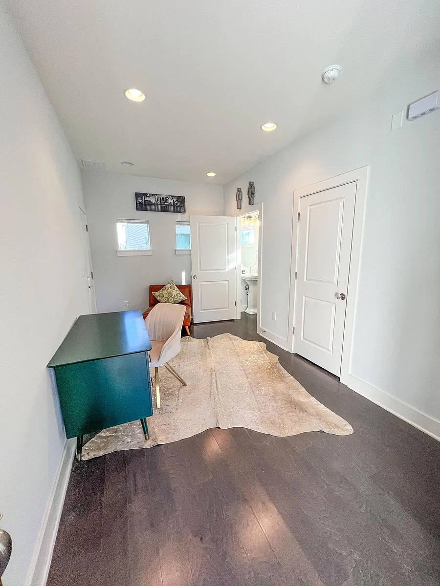 1st Floor: Half Bath and Office Area - 1003 Muse Ln #21