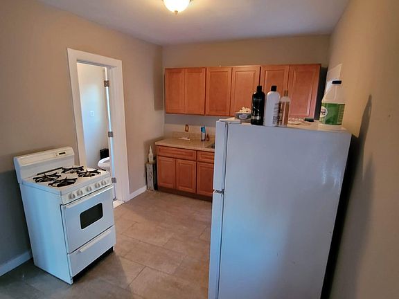 3rd image of 134 W End Ave Floor 3