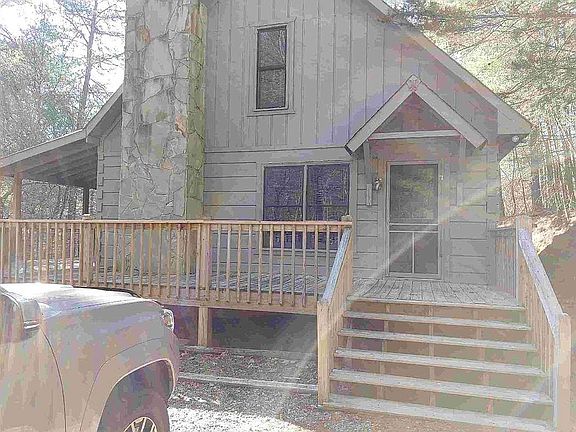 3rd image of 19 Blackberry Falls Ln #1-8223