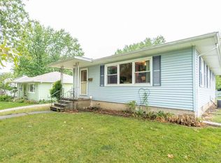 1606 W 11th St, Waterloo, IA 50702