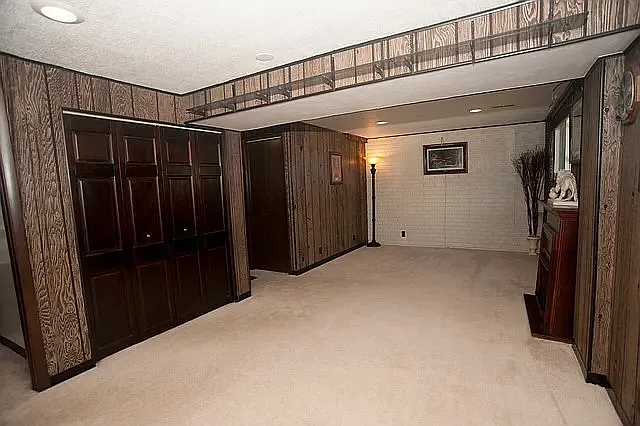 3 bed, 1.5 bath, 1168 sqft, $2,606 — Photo 4