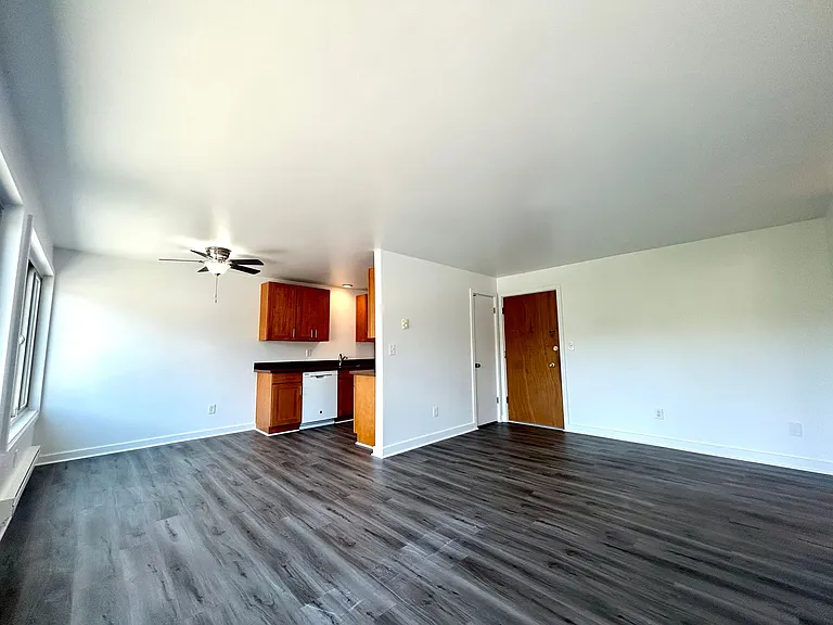 Barbi Apartments — Photo 24