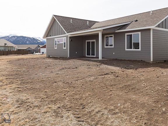 4th image of 2612 Ord Way Dr