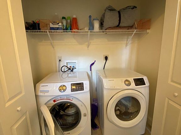 4th image of 79 Warren St #101