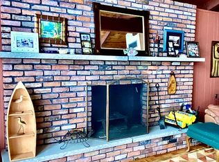 131 Highland Ln, Hawley, PA 18428
