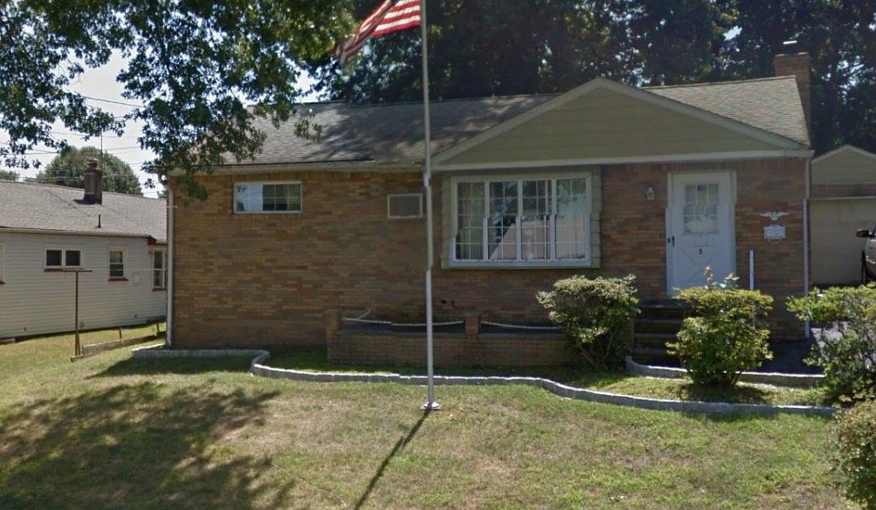 2nd image of 9 Claremont Ave