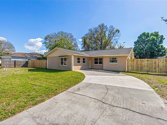 2nd image of 4022 Felipi Ln