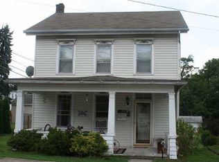 537 Race St, Millersburg, PA