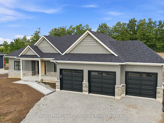 3rd image of 3 Meadowacres Rd