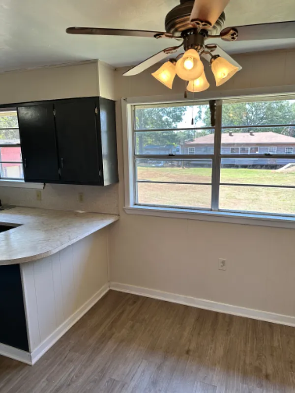 Charming 3 Bed, 2 Bath Home in Carlisle - $1250/month — Photo 3