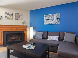 124 Friar Ln, Carrboro, NC 27510