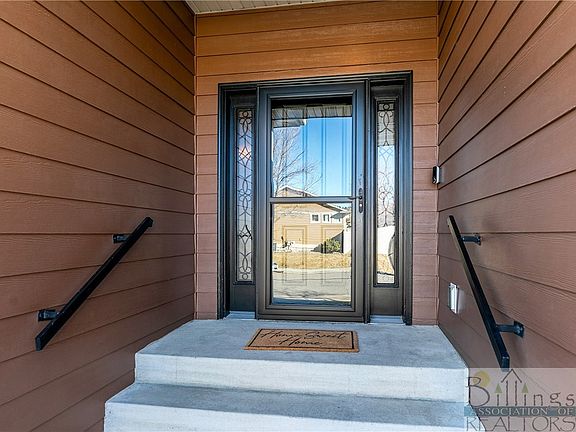 2nd image of 4204 Julaura Ln