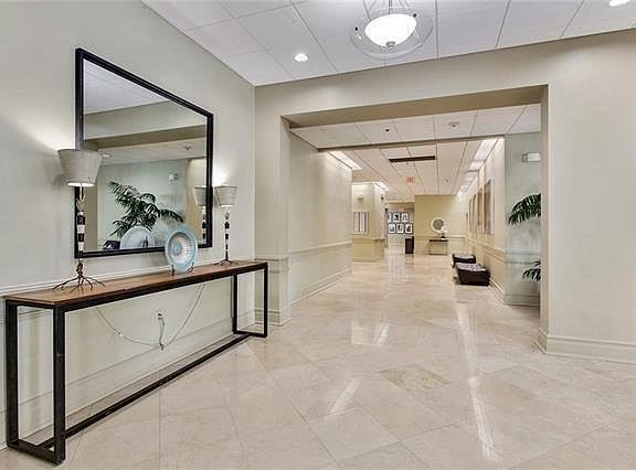3rd image of 1205 Saint Charles Ave APT 1014