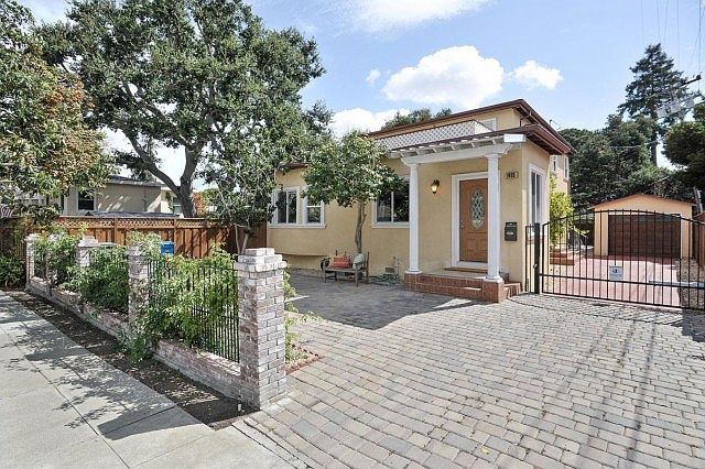 1st image of 1405 Carmelita Ave