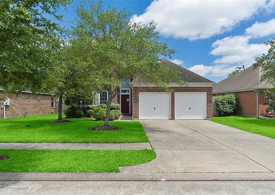 1st image of 3286 Park Falls Ln