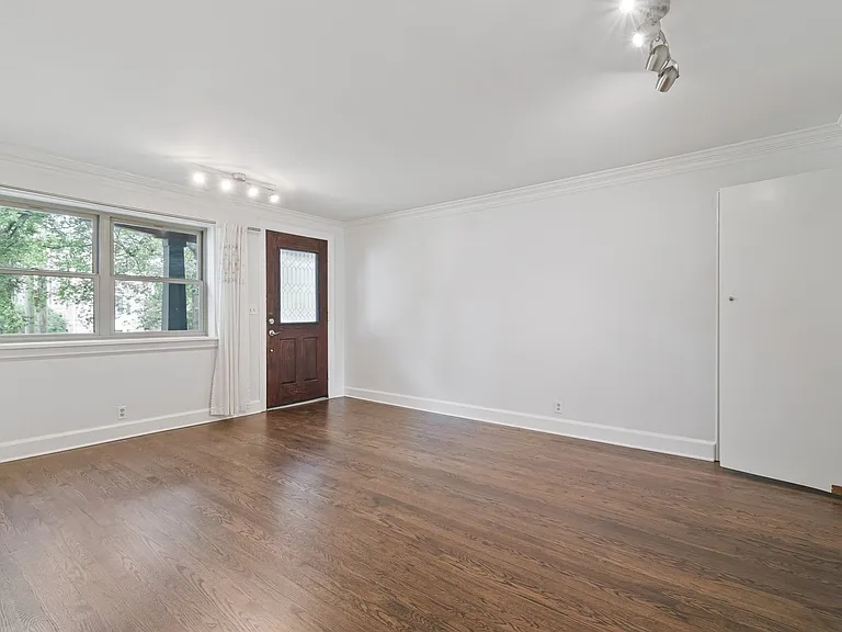 512 Chesterfield Ave #C7 — Photo 10