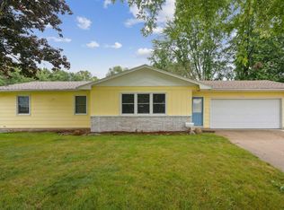 5061 Foulk Rd, Waterloo, IA 50702