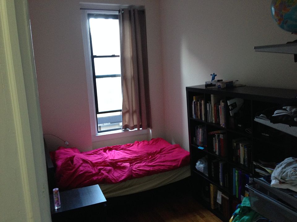 2nd image of 1961 Madison Ave APT 2C