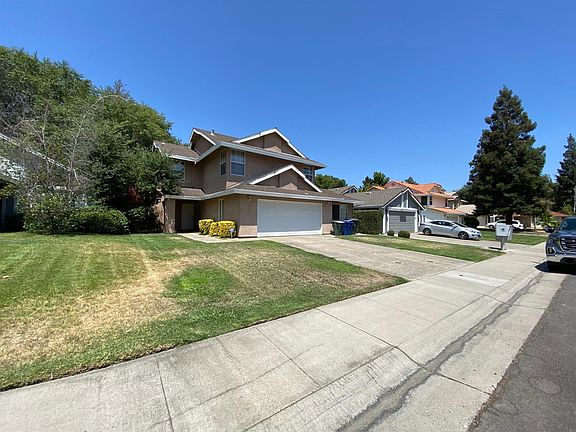 2nd image of 133 Copper Leaf Way