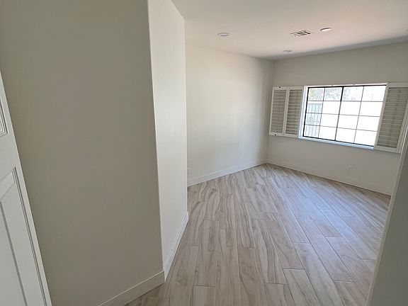 3rd image of 7430 Rancho Destino Rd