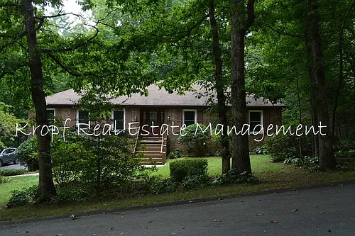 3 Mayfair Pl Photo 1