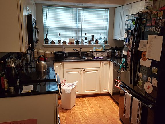 4th image of 12107 Greenway Ct APT 198