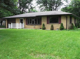 807 Essex Dr, Anderson, IN 46013
