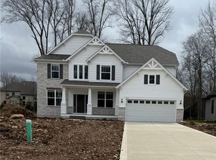30495 Carlton Ave, Westlake, OH 44145