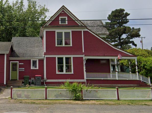 1145 S Main Ave #C