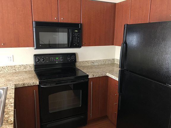 2nd image of 11301 NE 128th St APT A202