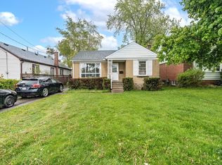 55 W 5th St, Hamilton, ON L9C3N5