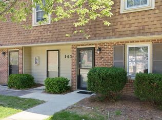 145 Jones Franklin Rd APT D, Raleigh, NC 27606